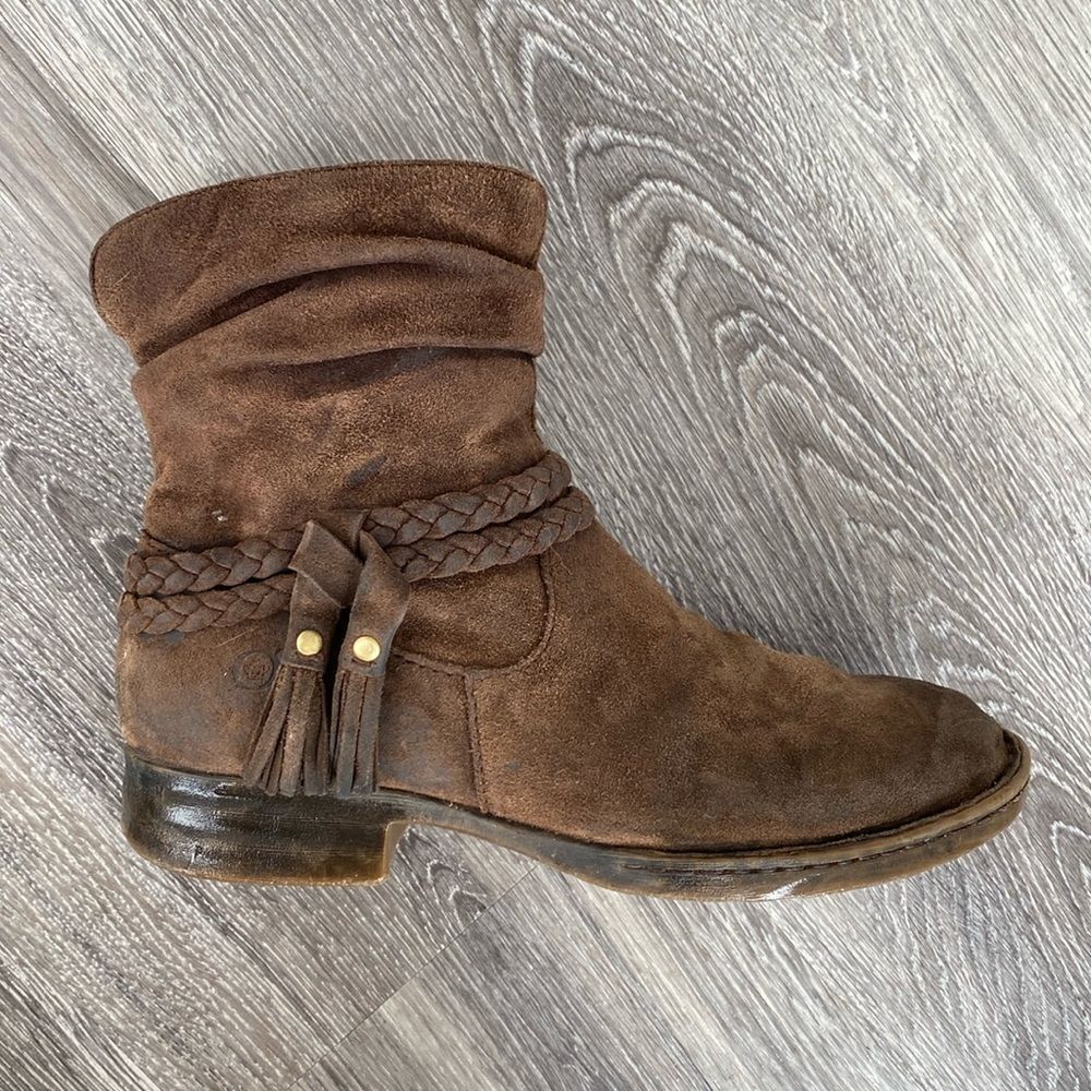 Born Brown Ouvea Leather Ankle Boots Braided Tassels Boho Slouchy sz 8 *Flaw